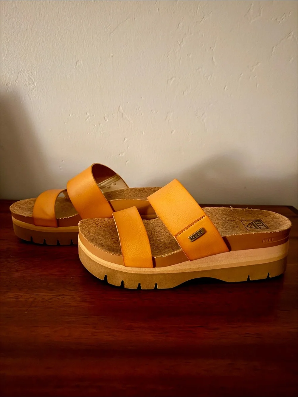 Reef Women's Double-Strap Platform Sandals - Size 8.5